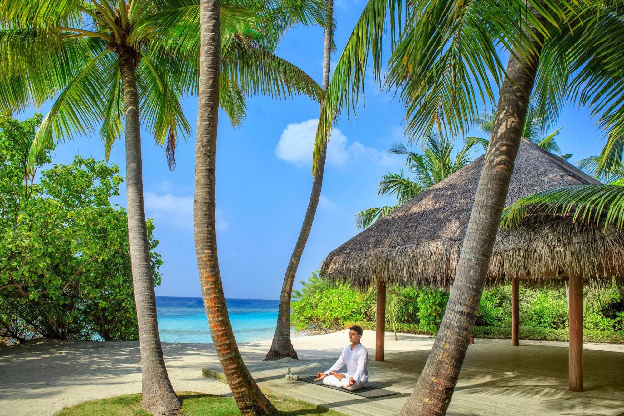 Dusit Thani Maldives - 50 Percent Discount On Transfers For Stays Until 20 Dec 2025 Amilla Fushi Exterior photo