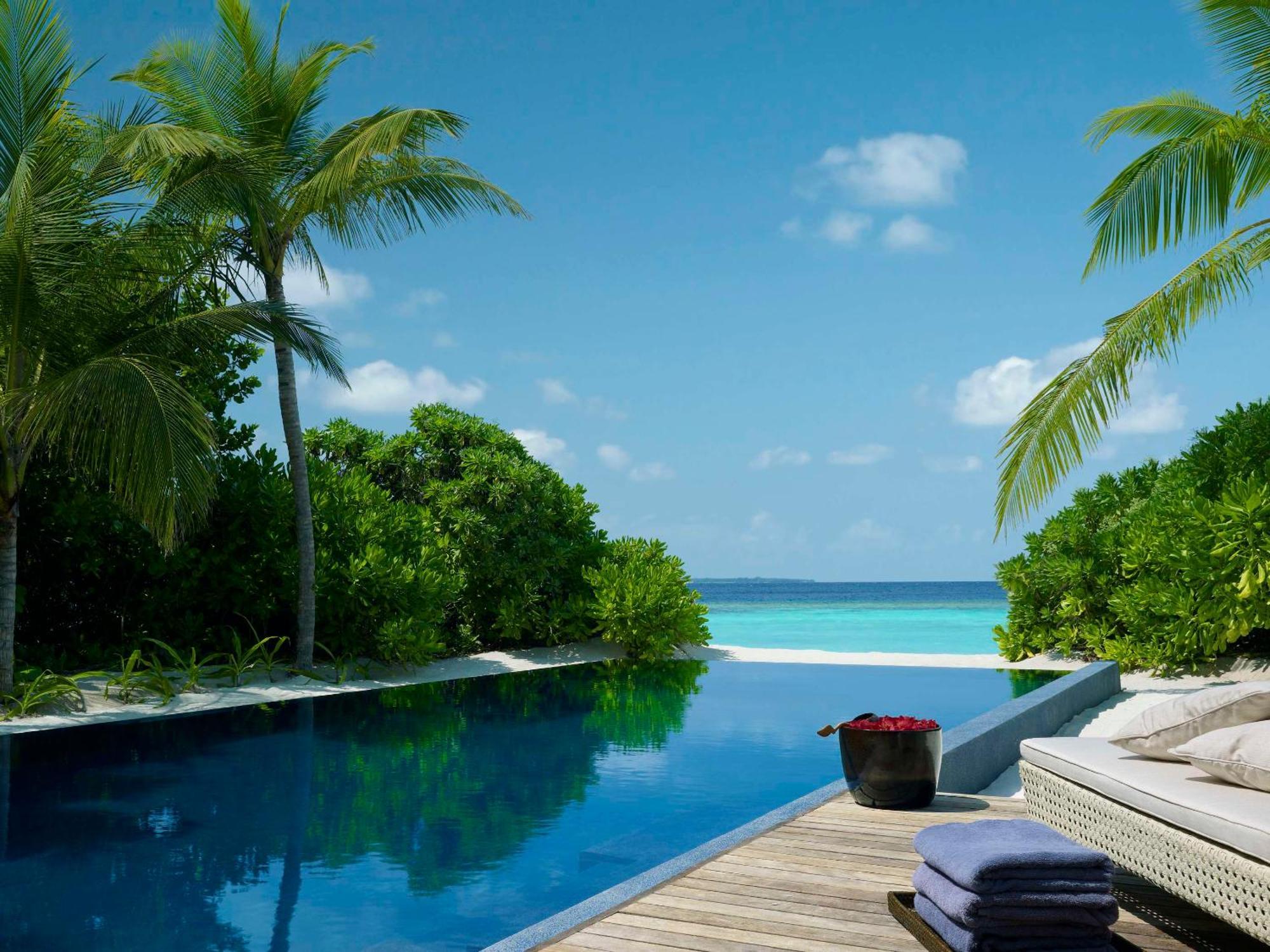 Dusit Thani Maldives - 50 Percent Discount On Transfers For Stays Until 20 Dec 2025 Amilla Fushi Exterior photo